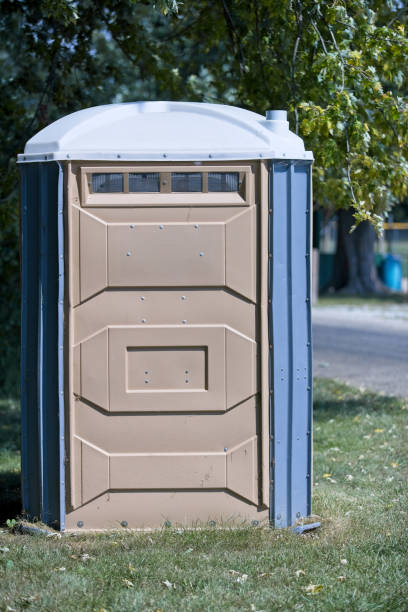 Best Porta potty rental near me  in Clio, MI