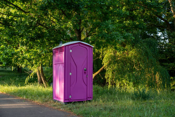 Best Emergency porta potty rental  in Clio, MI